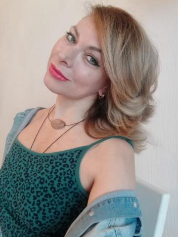 Лилия Мечта Брюнетка фото 9